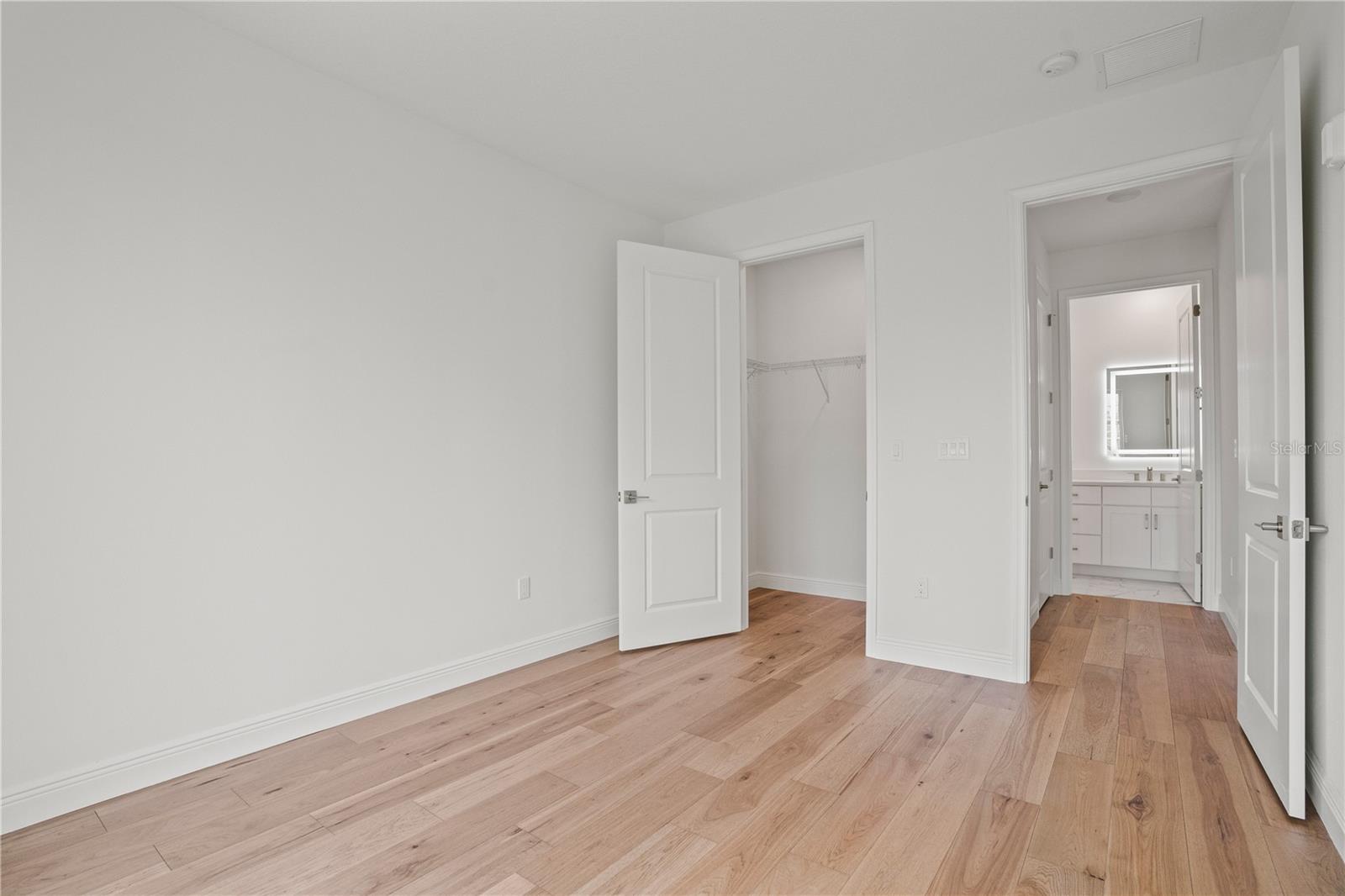 600 3RD AVE S #307, ST PETERSBURG, FL, 33701