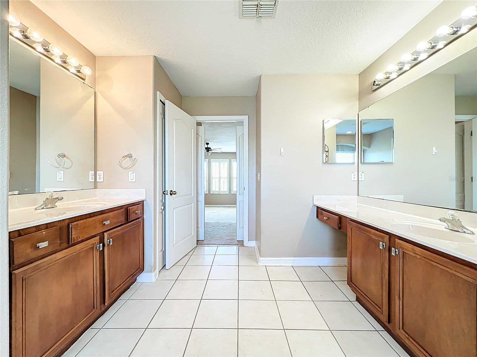 643 WILLETT DR E, WINTER GARDEN, FL, 34787