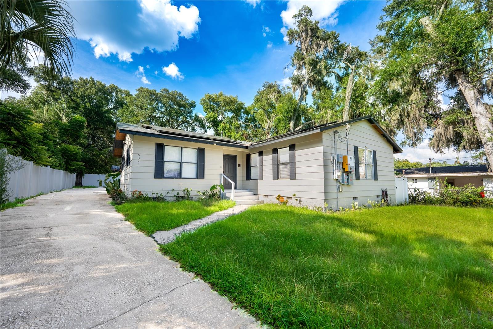 535 W DIVISION ST, DELAND, FL, 32720