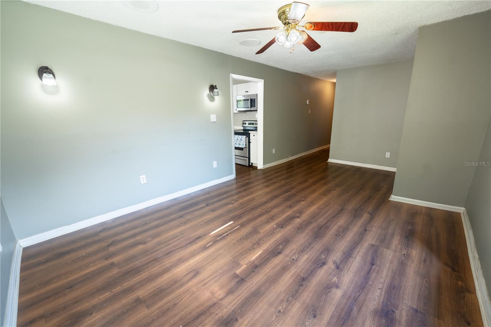 535 W DIVISION ST, DELAND, FL, 32720
