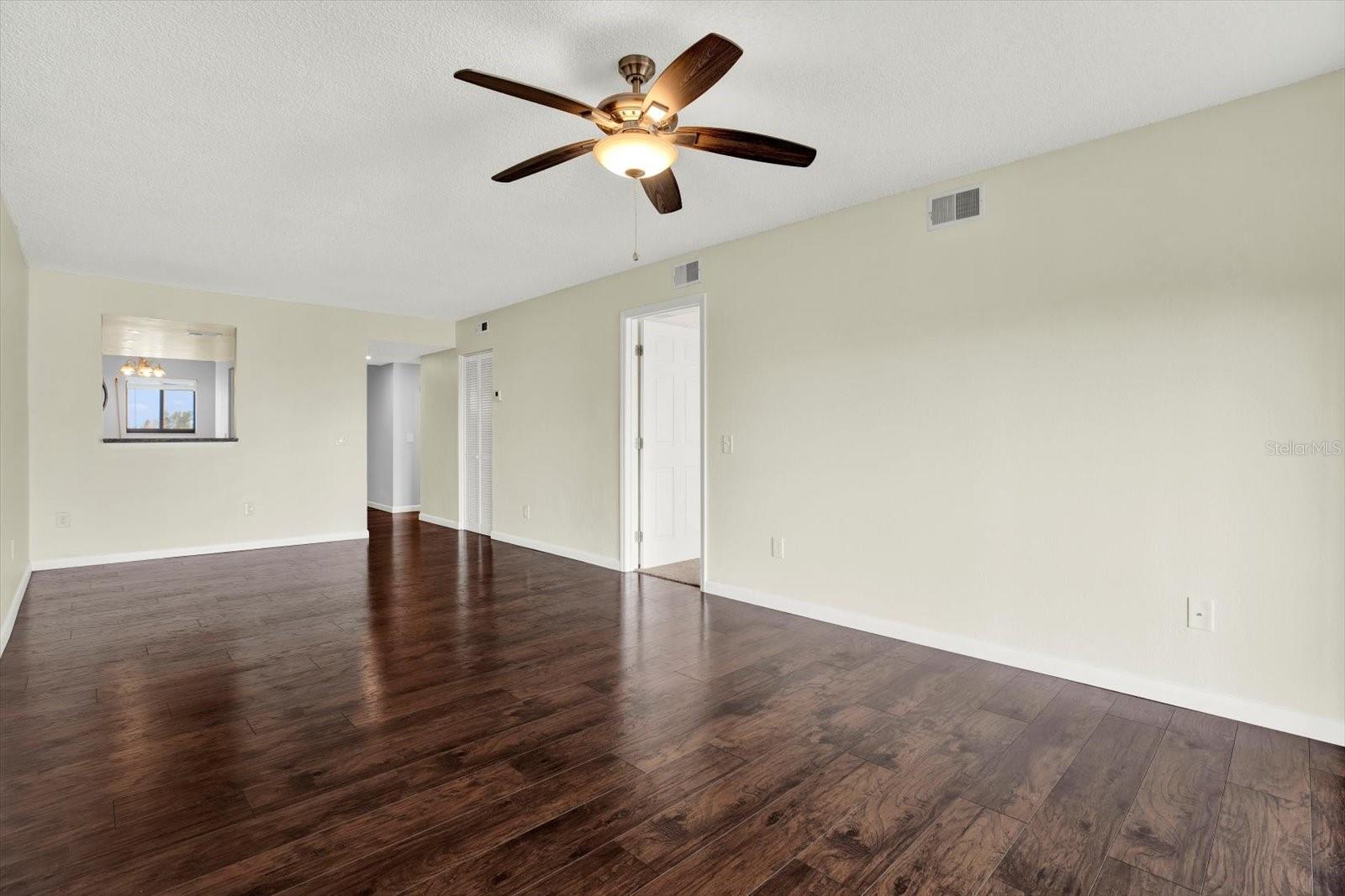 8711 BLIND PASS RD #207A, ST PETERSBURG, FL, 33706