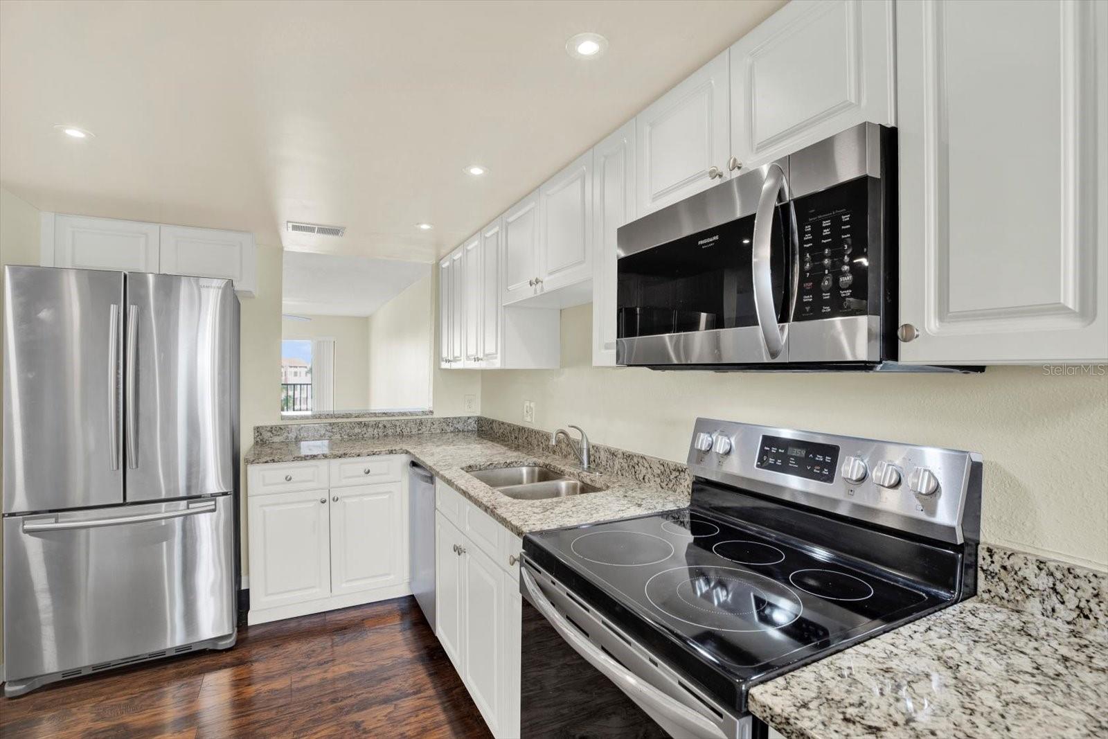 8711 BLIND PASS RD #207A, ST PETERSBURG, FL, 33706