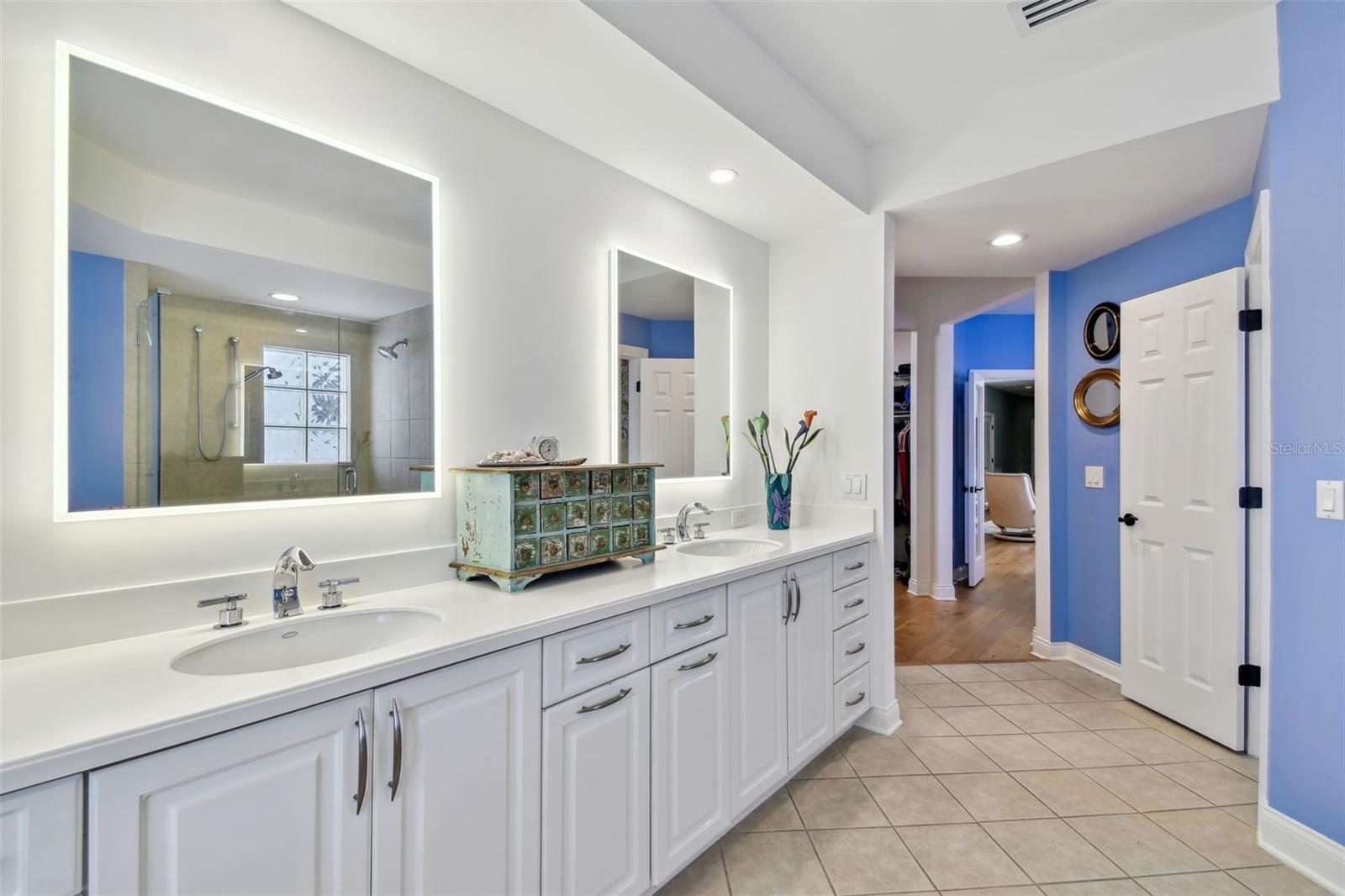 1035 ROYAL PASS RD, TAMPA, FL, 33602