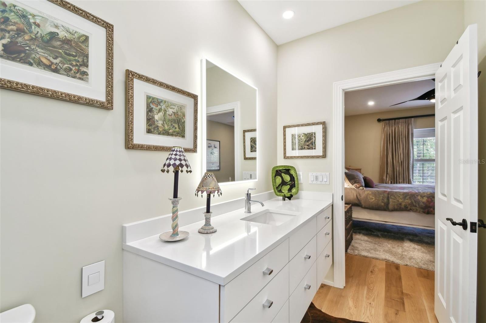 1035 ROYAL PASS RD, TAMPA, FL, 33602