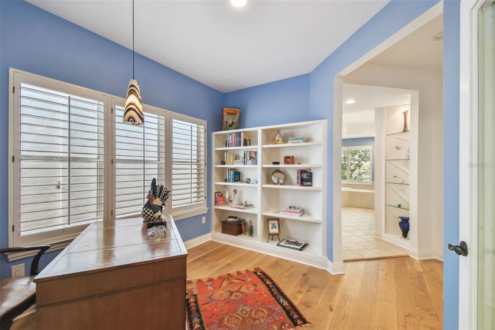 1035 ROYAL PASS RD, TAMPA, FL, 33602