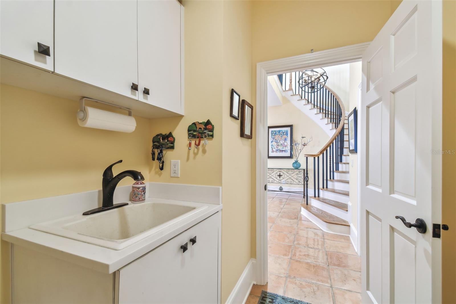 1035 ROYAL PASS RD, TAMPA, FL, 33602