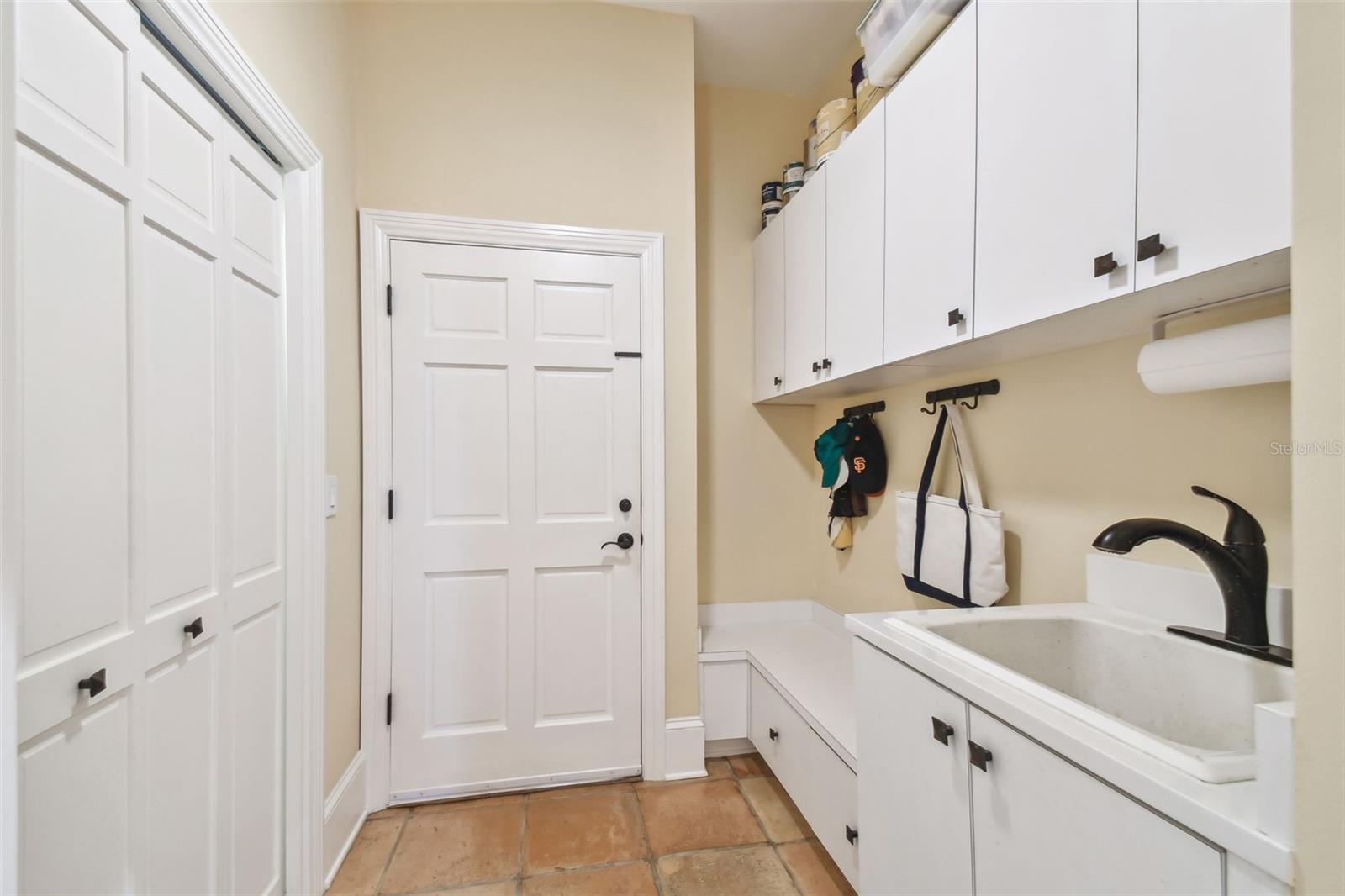 1035 ROYAL PASS RD, TAMPA, FL, 33602
