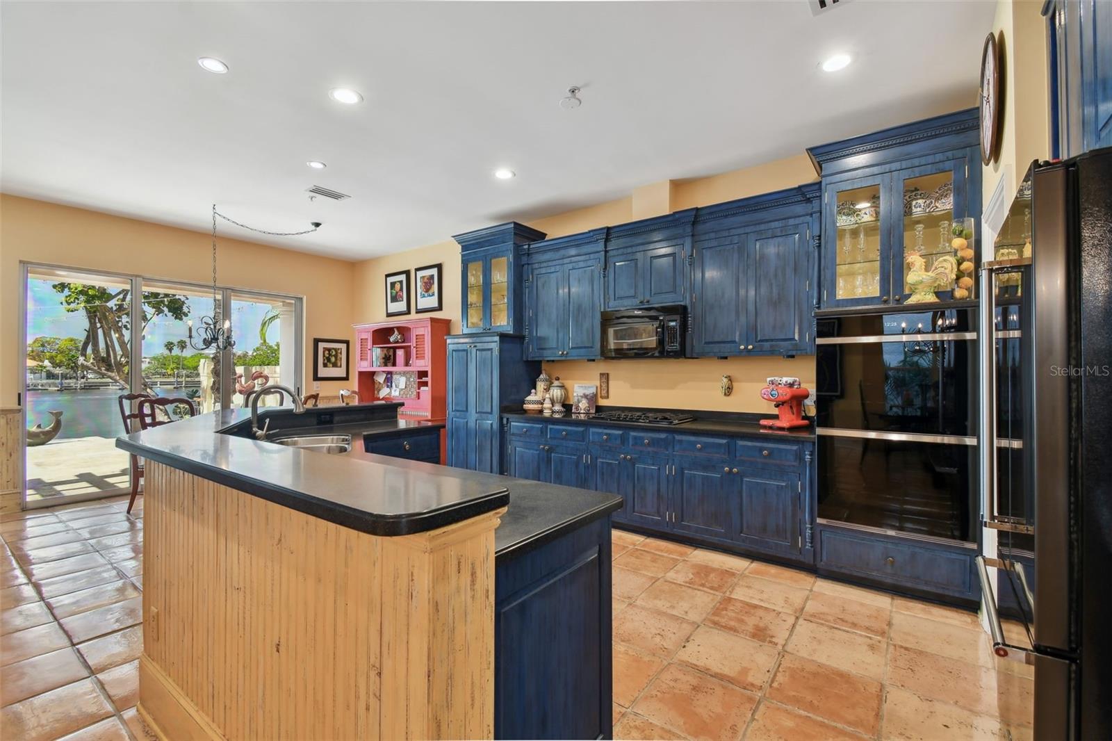 1035 ROYAL PASS RD, TAMPA, FL, 33602