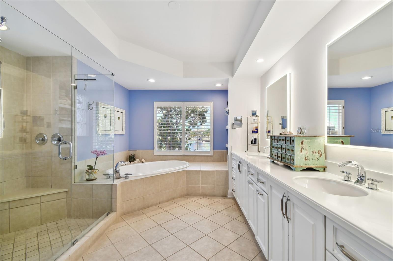 1035 ROYAL PASS RD, TAMPA, FL, 33602