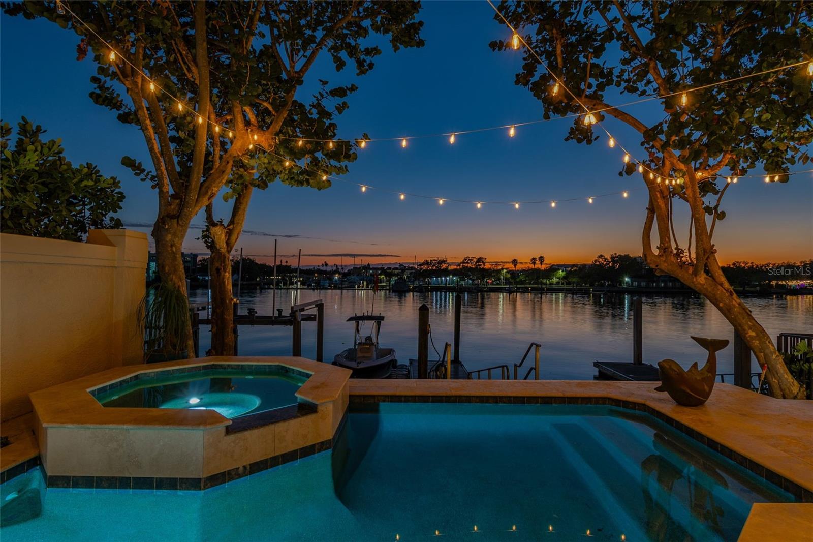 1035 ROYAL PASS RD, TAMPA, FL, 33602