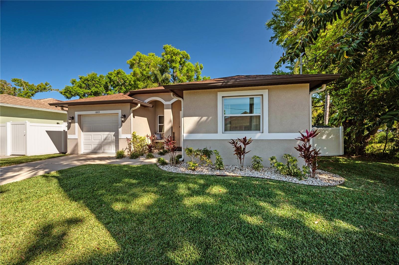 1805 W NORFOLK ST, TAMPA, FL, 33604