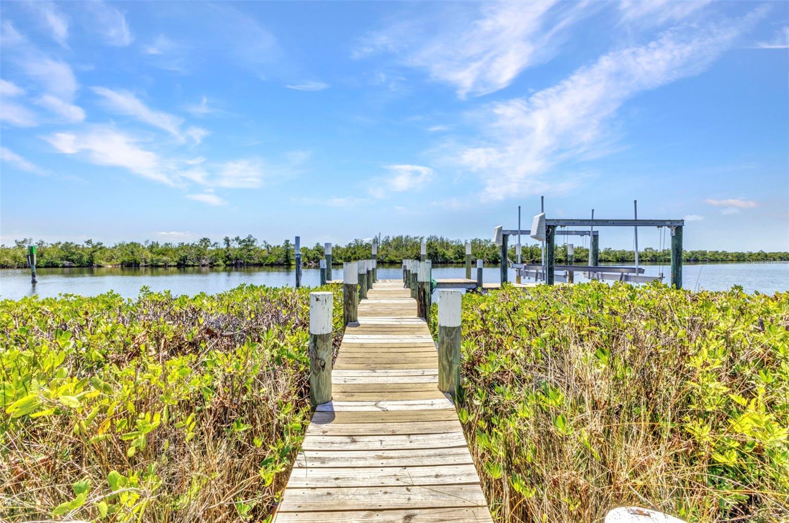 18382 ARAPAHOE CIR, PORT CHARLOTTE, FL, 33948