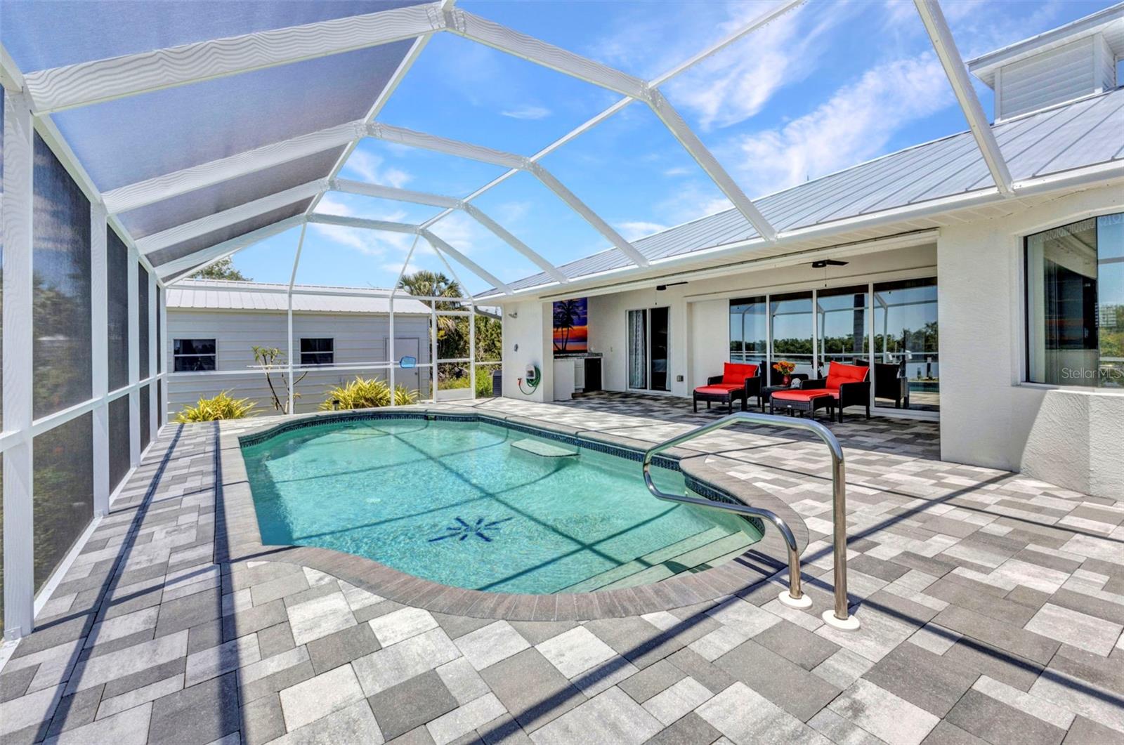 18382 ARAPAHOE CIR, PORT CHARLOTTE, FL, 33948