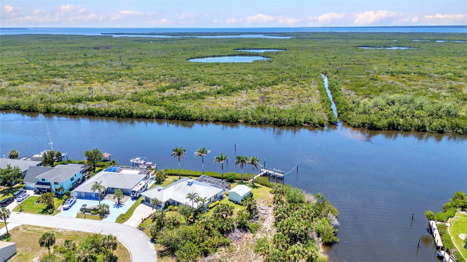 18382 ARAPAHOE CIR, PORT CHARLOTTE, FL, 33948