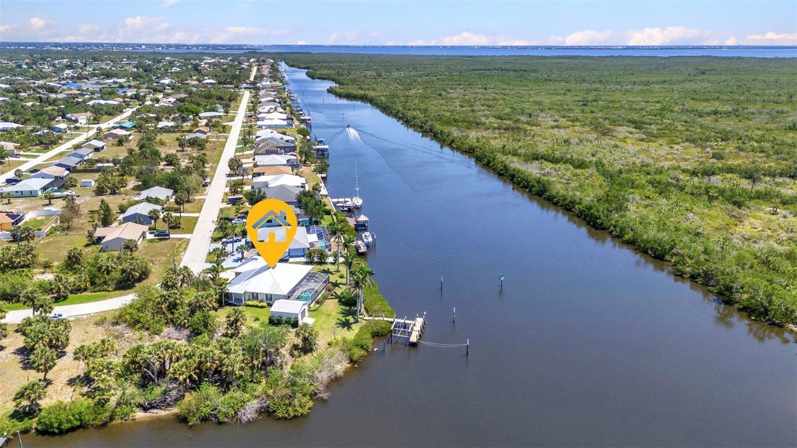 18382 ARAPAHOE CIR, PORT CHARLOTTE, FL, 33948