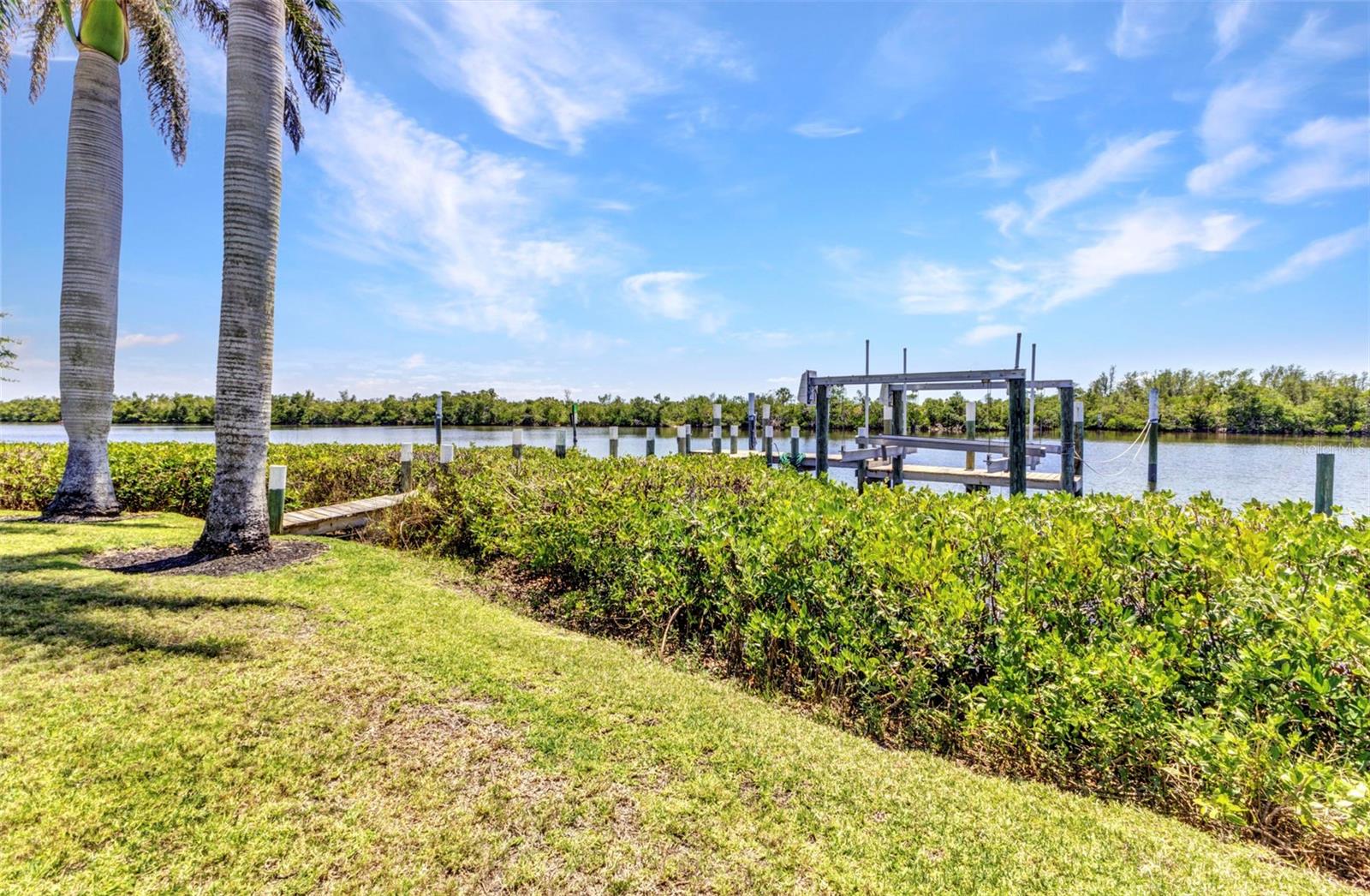 18382 ARAPAHOE CIR, PORT CHARLOTTE, FL, 33948