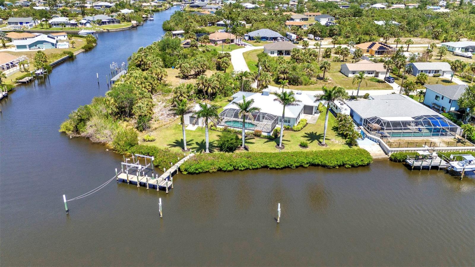 18382 ARAPAHOE CIR, PORT CHARLOTTE, FL, 33948