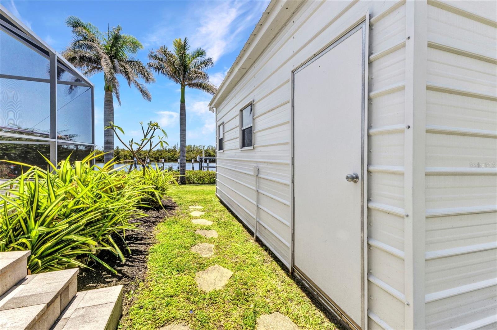 18382 ARAPAHOE CIR, PORT CHARLOTTE, FL, 33948