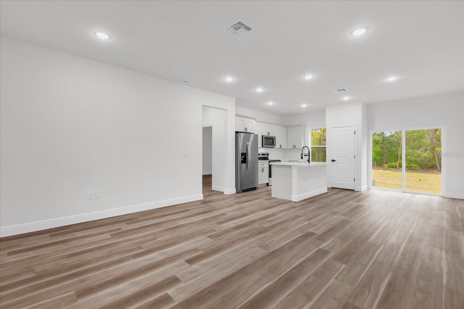 23 FISHER RUN, OCKLAWAHA, FL, 32179