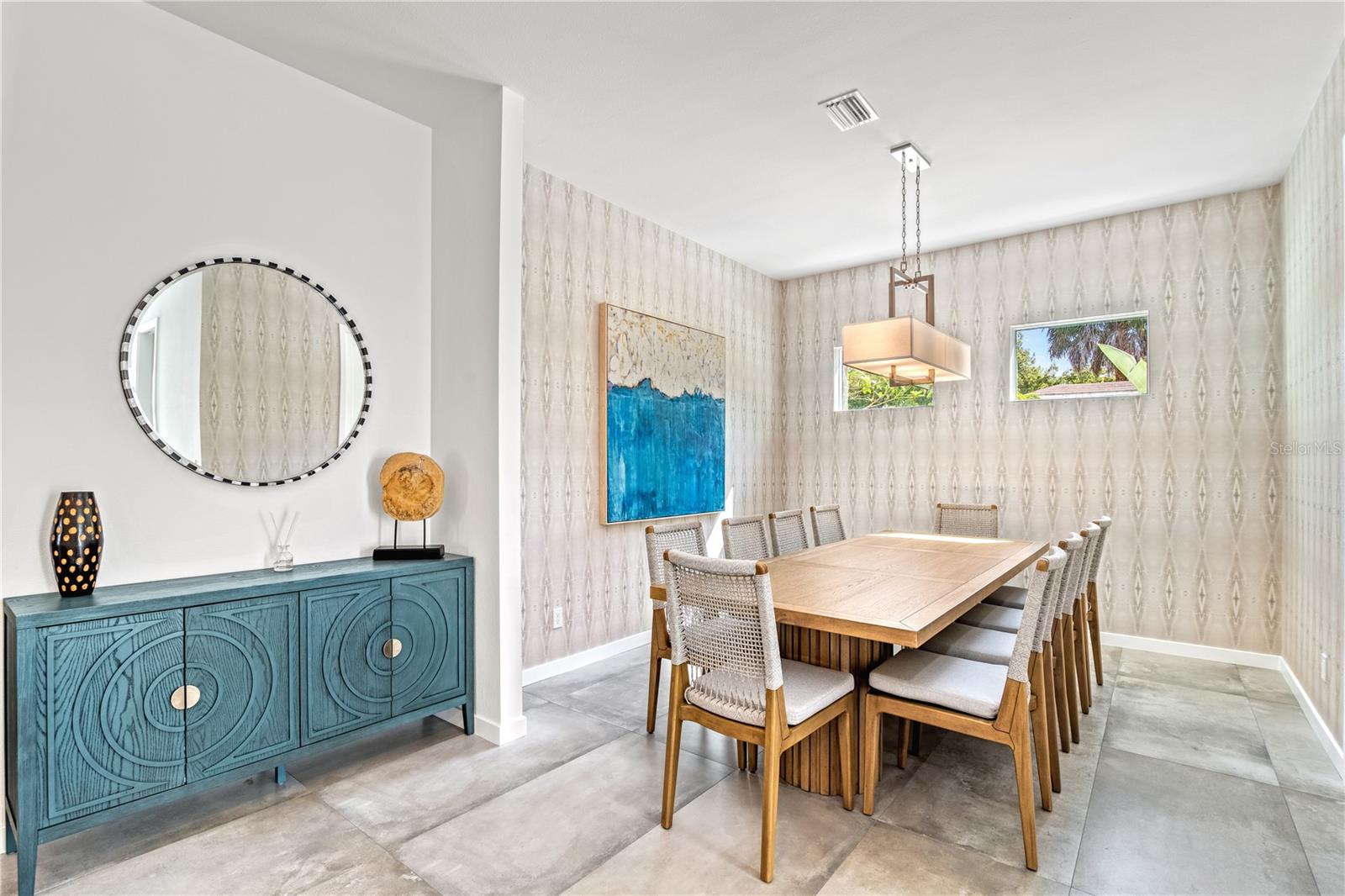 2327 HILLVIEW ST, SARASOTA, FL, 34239