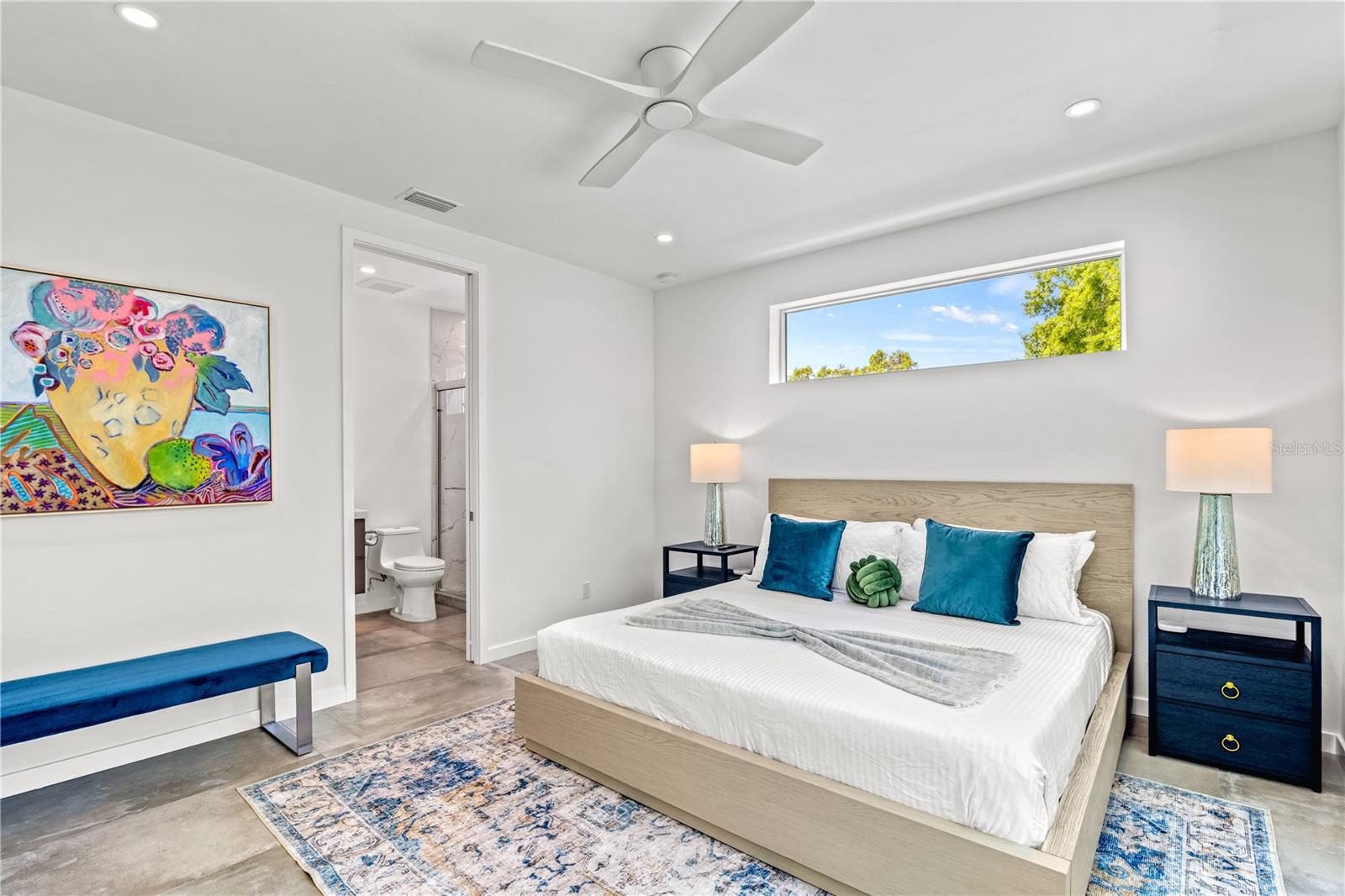 2327 HILLVIEW ST, SARASOTA, FL, 34239