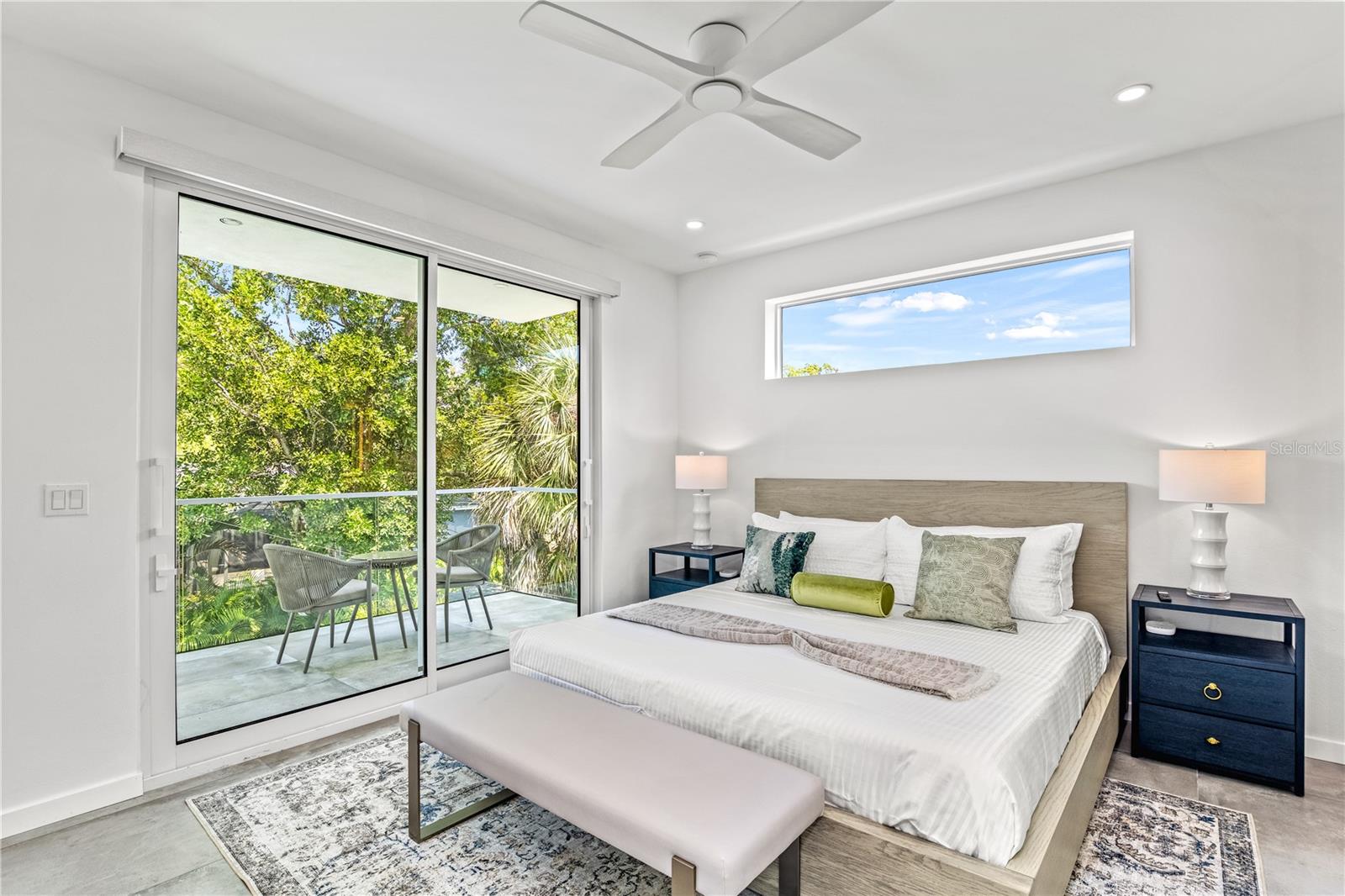2327 HILLVIEW ST, SARASOTA, FL, 34239