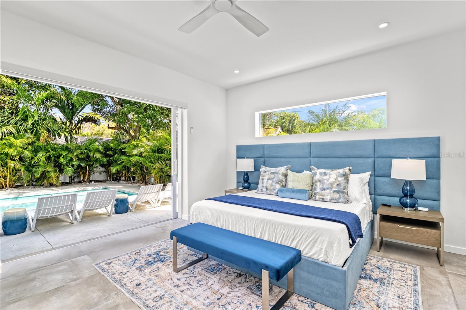 2327 HILLVIEW ST, SARASOTA, FL, 34239