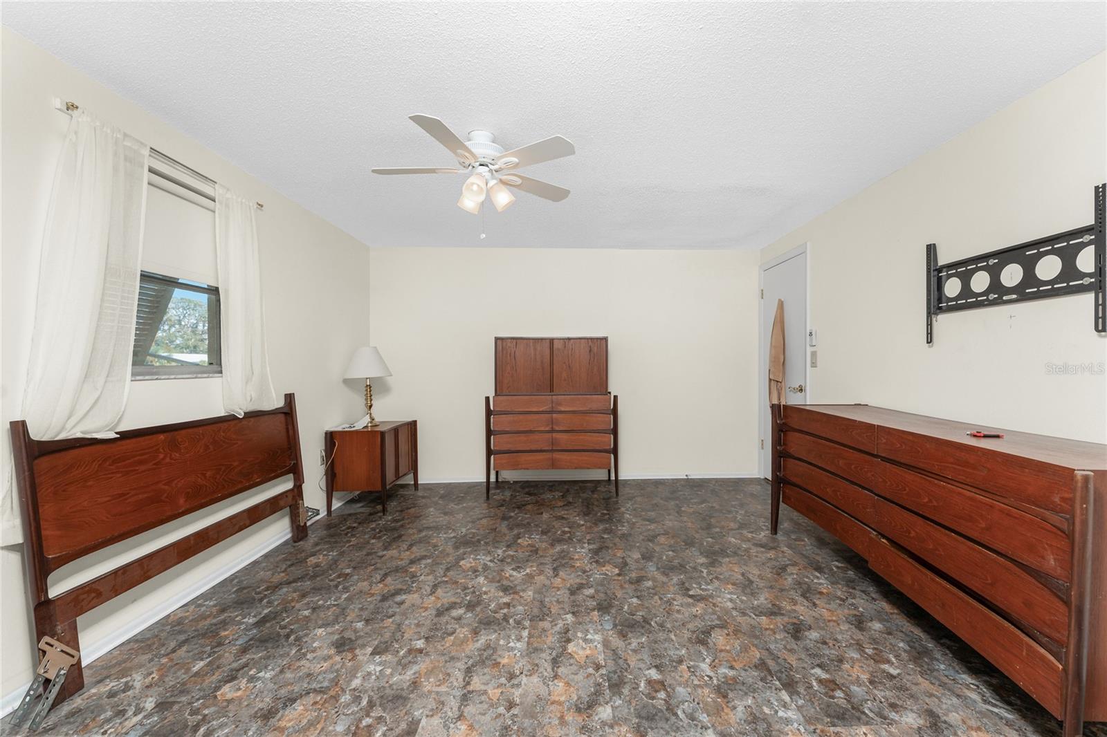 285 ALSACE AVE, VENICE, FL, 34293