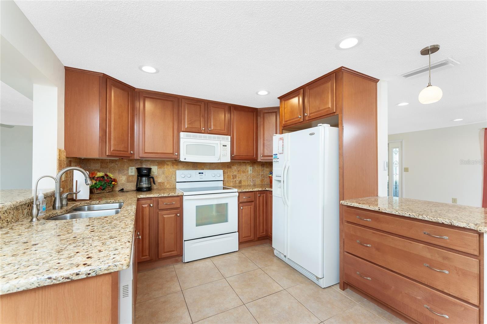 285 ALSACE AVE, VENICE, FL, 34293