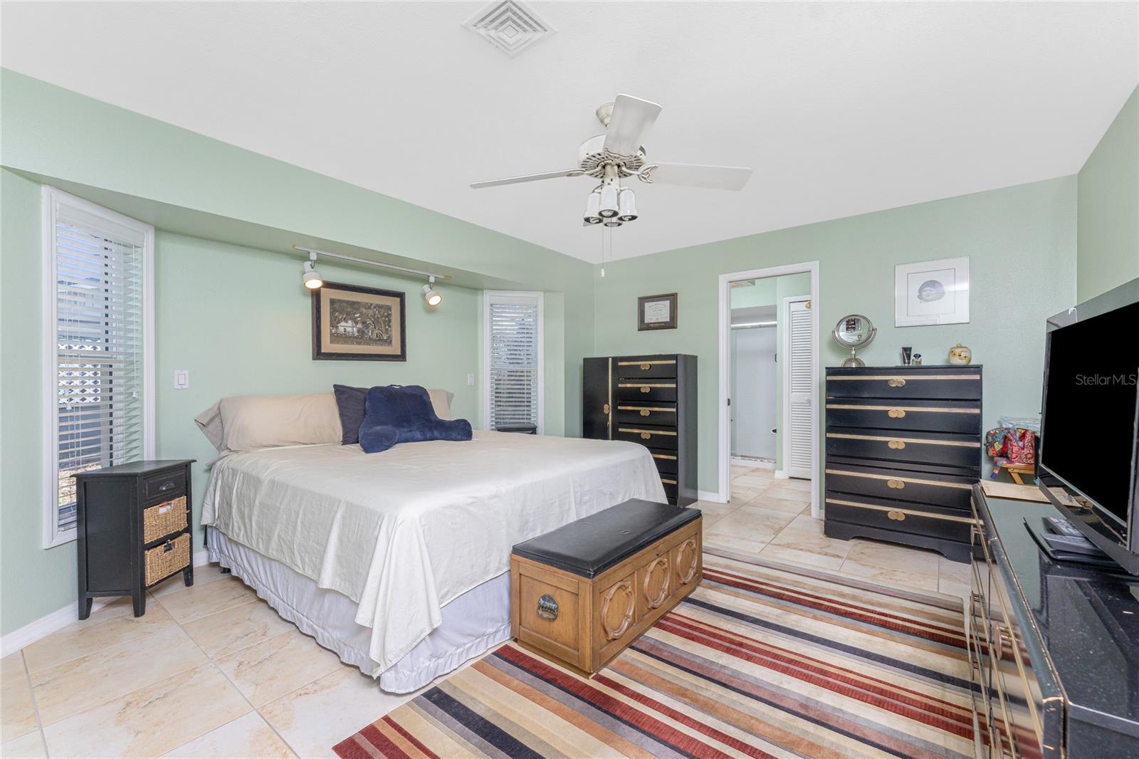 9430 HEARTWELLVILLE AVE, ENGLEWOOD, FL, 34224