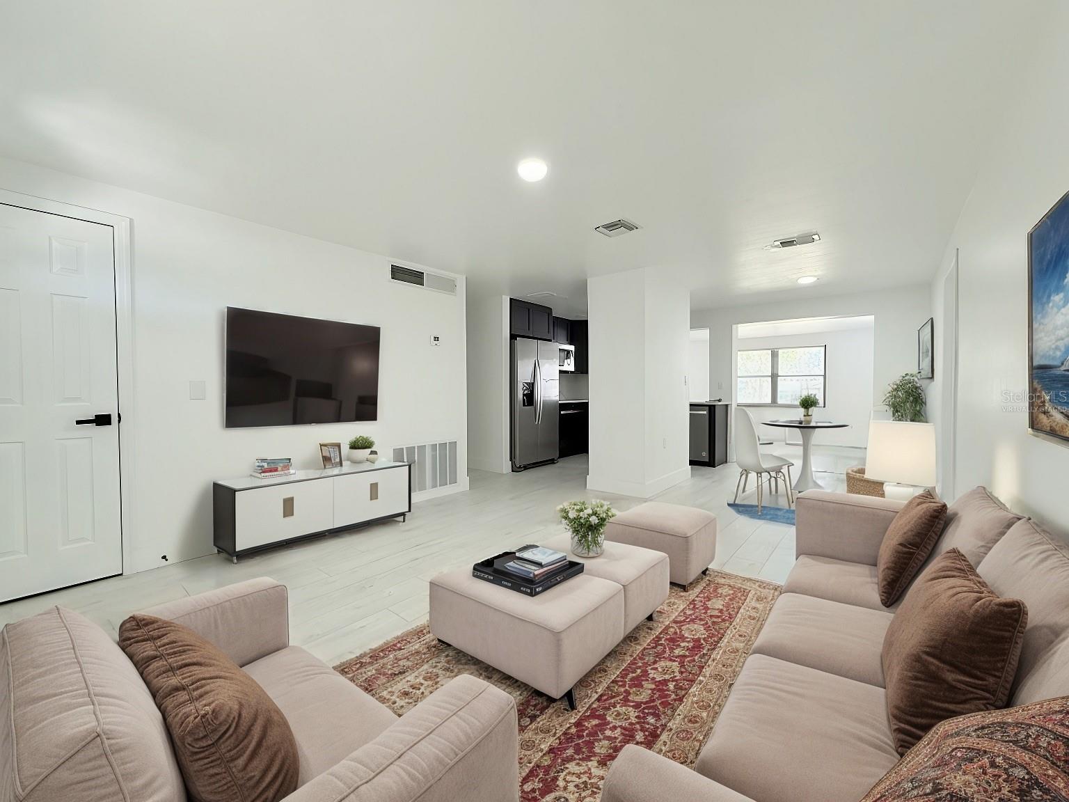 817 CLAY BLVD, EUSTIS, FL, 32726