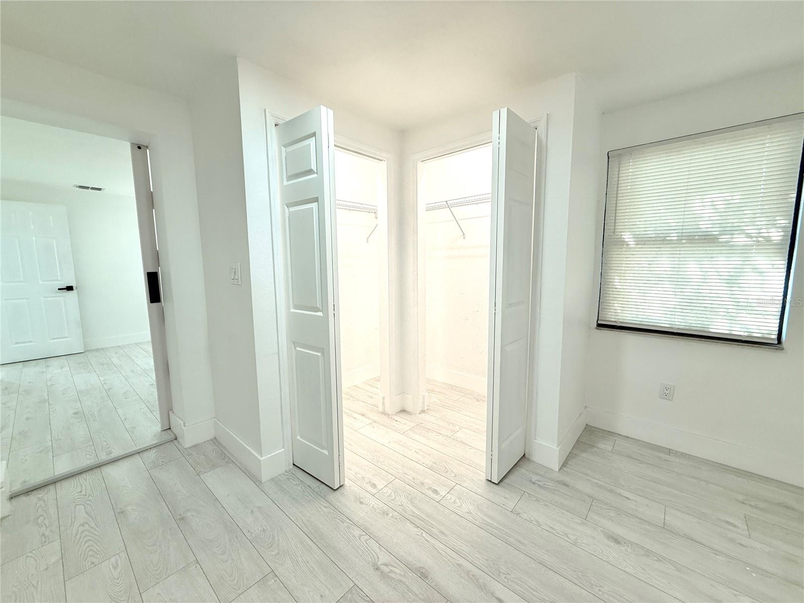817 CLAY BLVD, EUSTIS, FL, 32726
