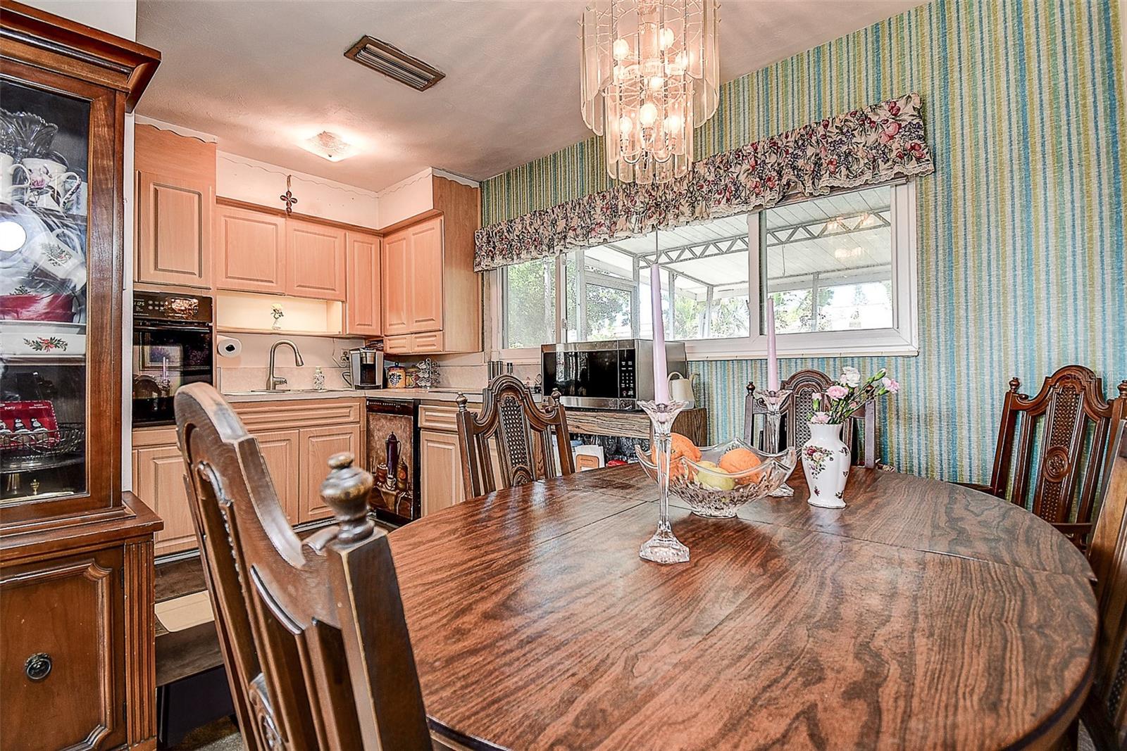 5184 61ST LN N, KENNETH CITY, FL, 33709