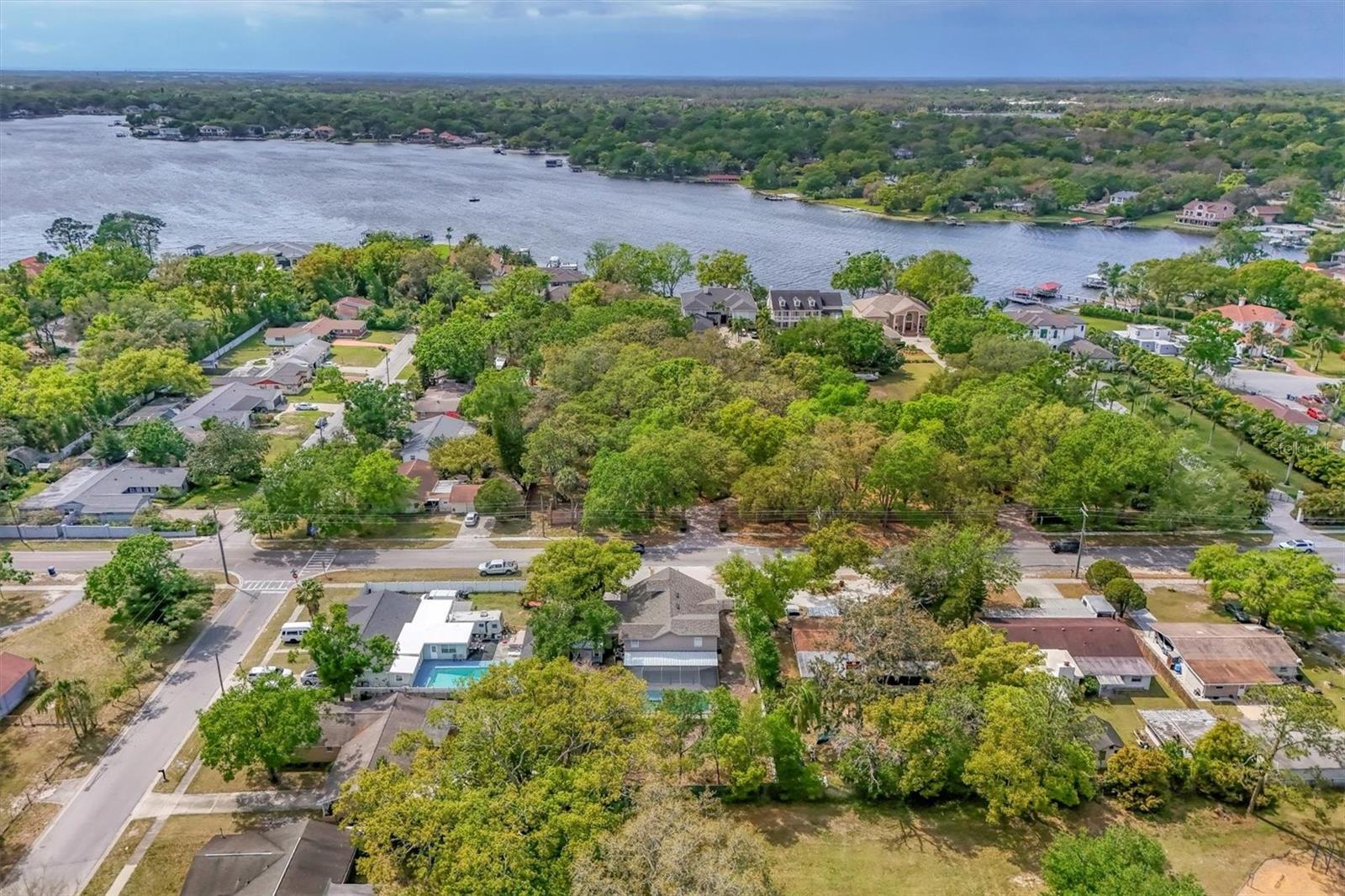 11709 N ARMENIA AVE, TAMPA, FL, 33612