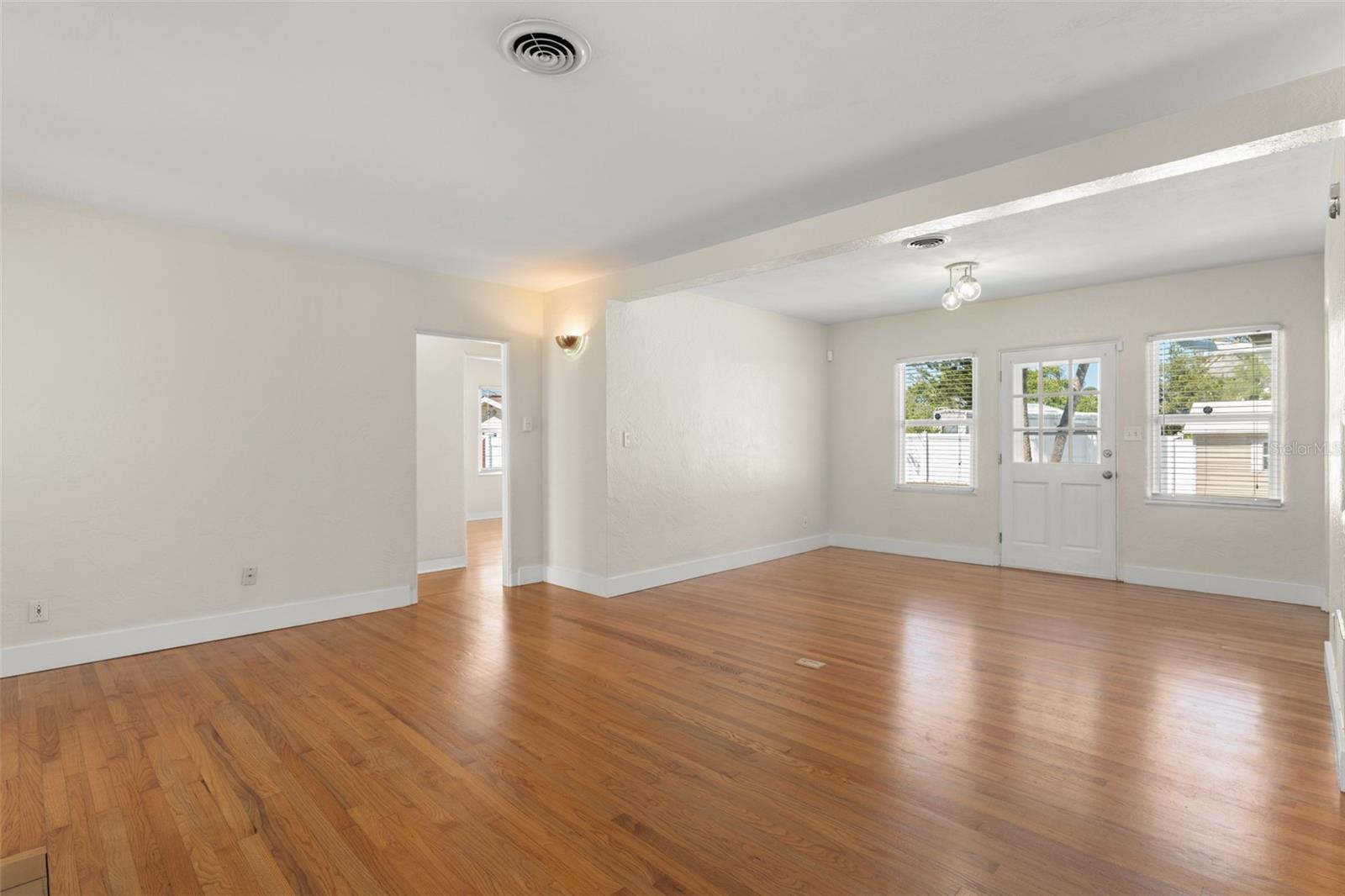 27 GOODALL AVE, DAYTONA BEACH, FL, 32118