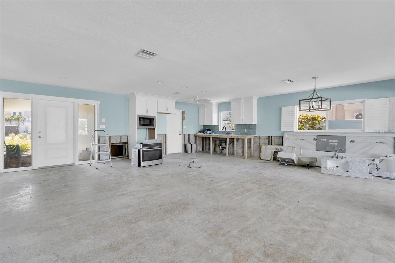 11125 7TH ST E, TREASURE ISLAND, FL, 33706