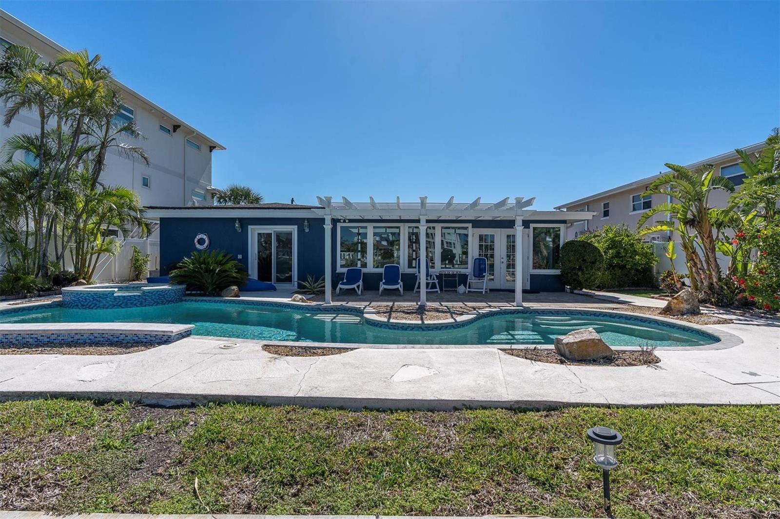 11125 7TH ST E, TREASURE ISLAND, FL, 33706