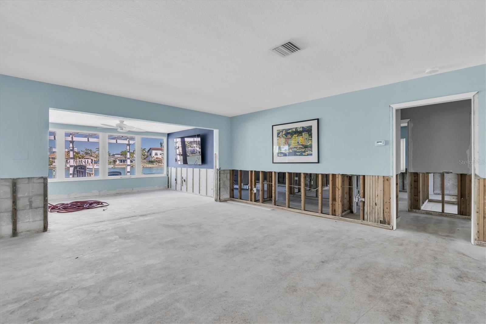 11125 7TH ST E, TREASURE ISLAND, FL, 33706
