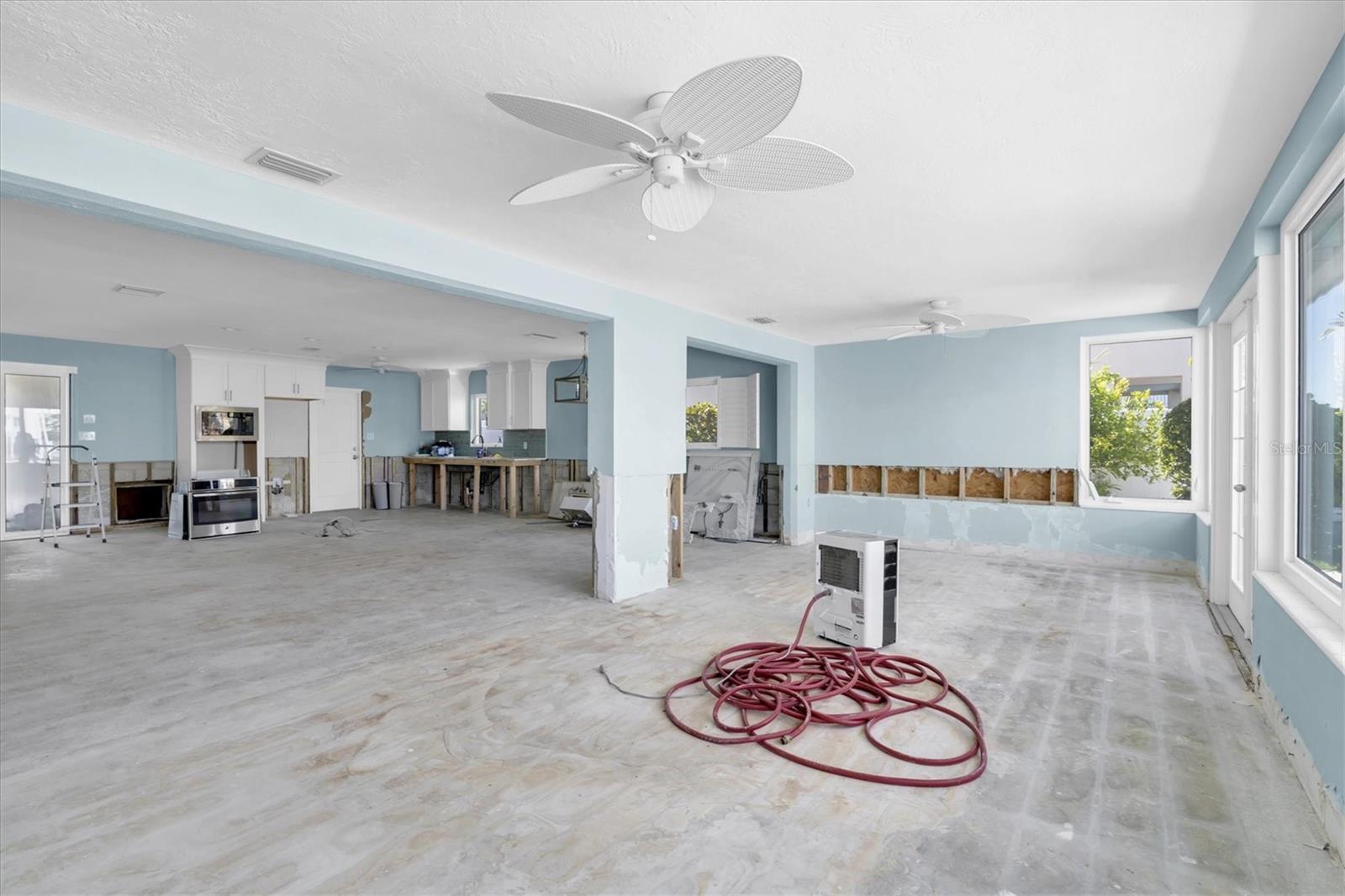 11125 7TH ST E, TREASURE ISLAND, FL, 33706