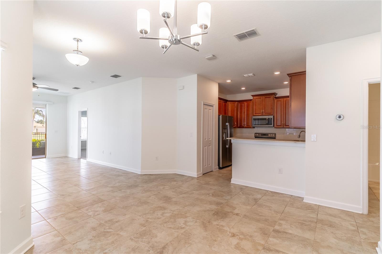 2833 ATTWATER LOOP, WINTER HAVEN, FL, 33884