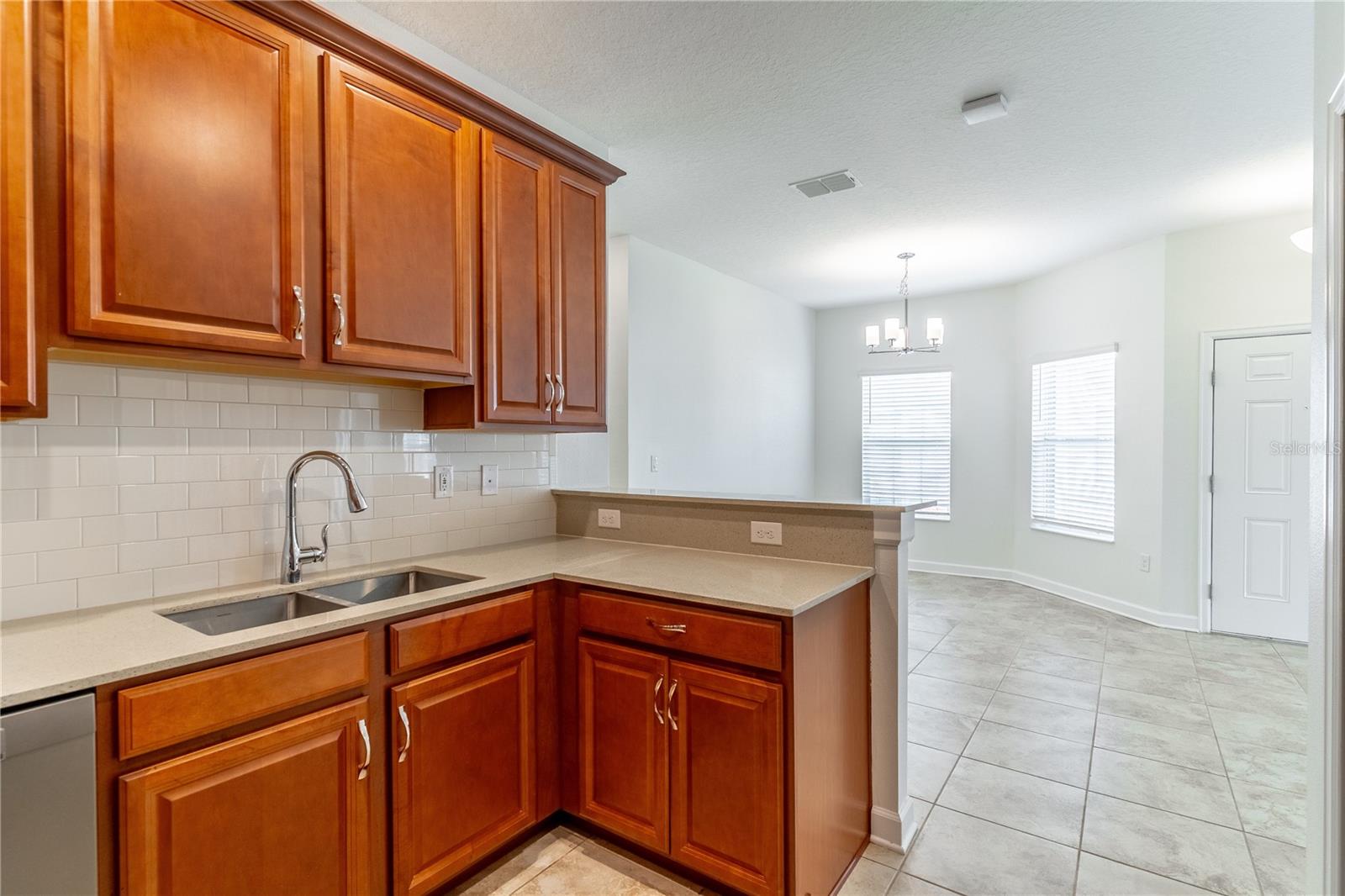 2833 ATTWATER LOOP, WINTER HAVEN, FL, 33884