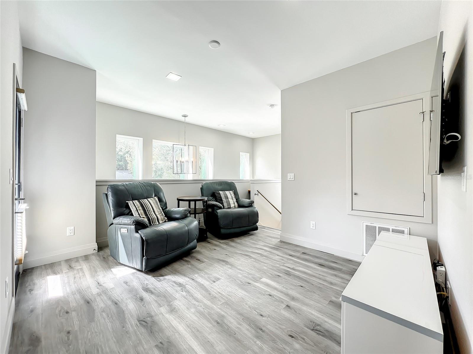 1621 ASHER LN, ORLANDO, FL, 32803