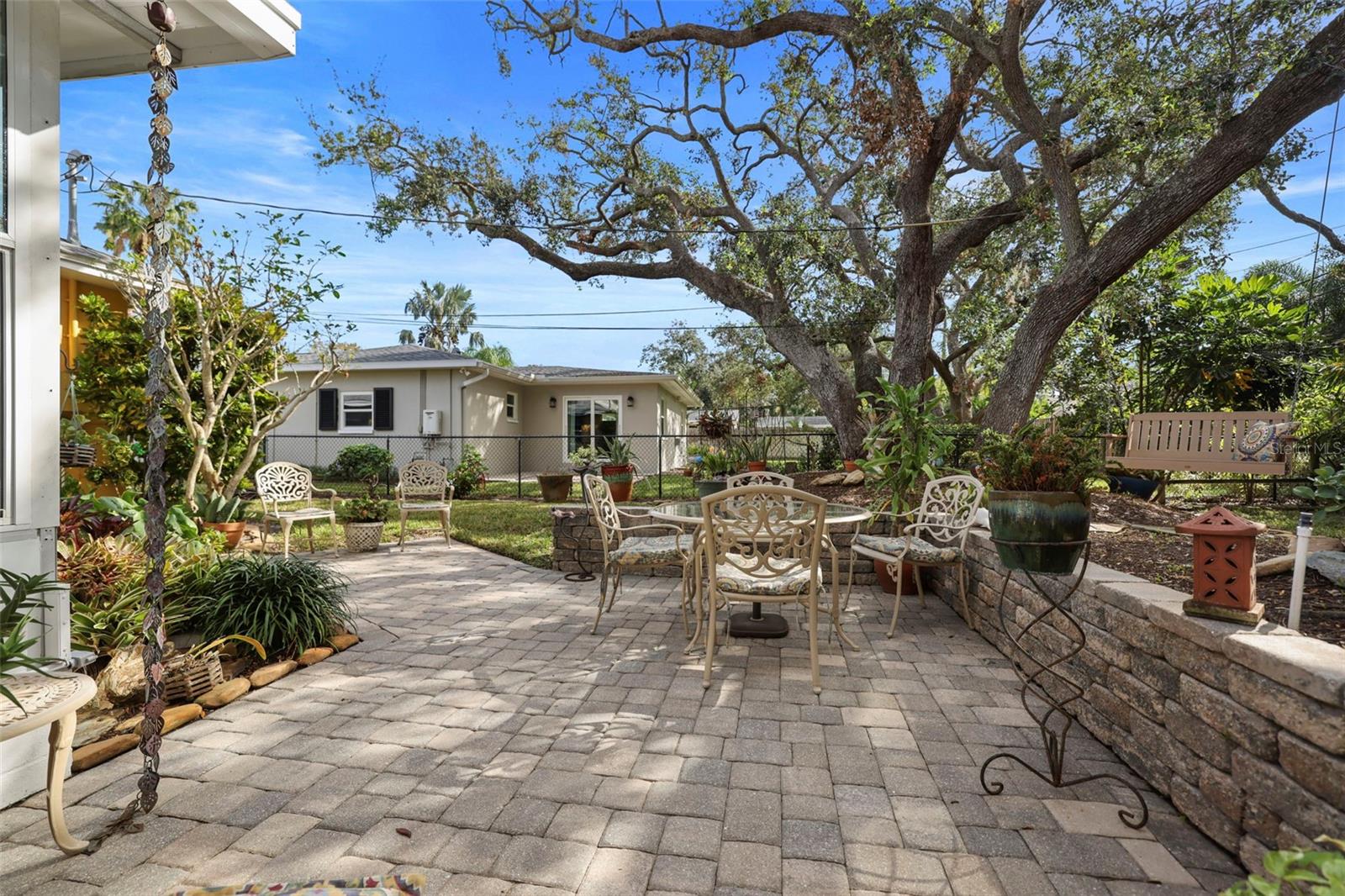 225 GARDEN CIR S, DUNEDIN, FL, 34698