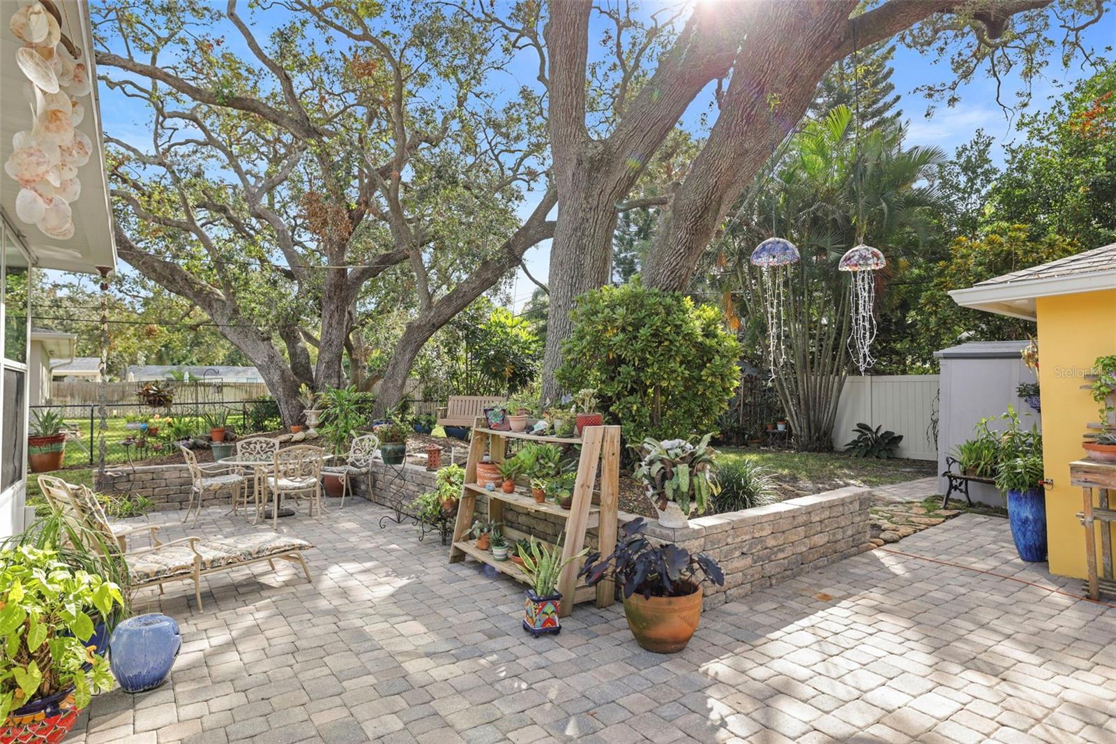 225 GARDEN CIR S, DUNEDIN, FL, 34698