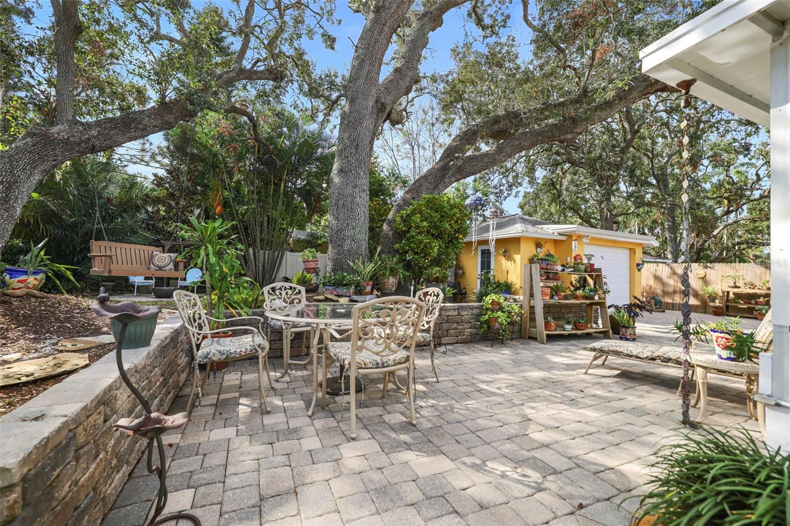 225 GARDEN CIR S, DUNEDIN, FL, 34698