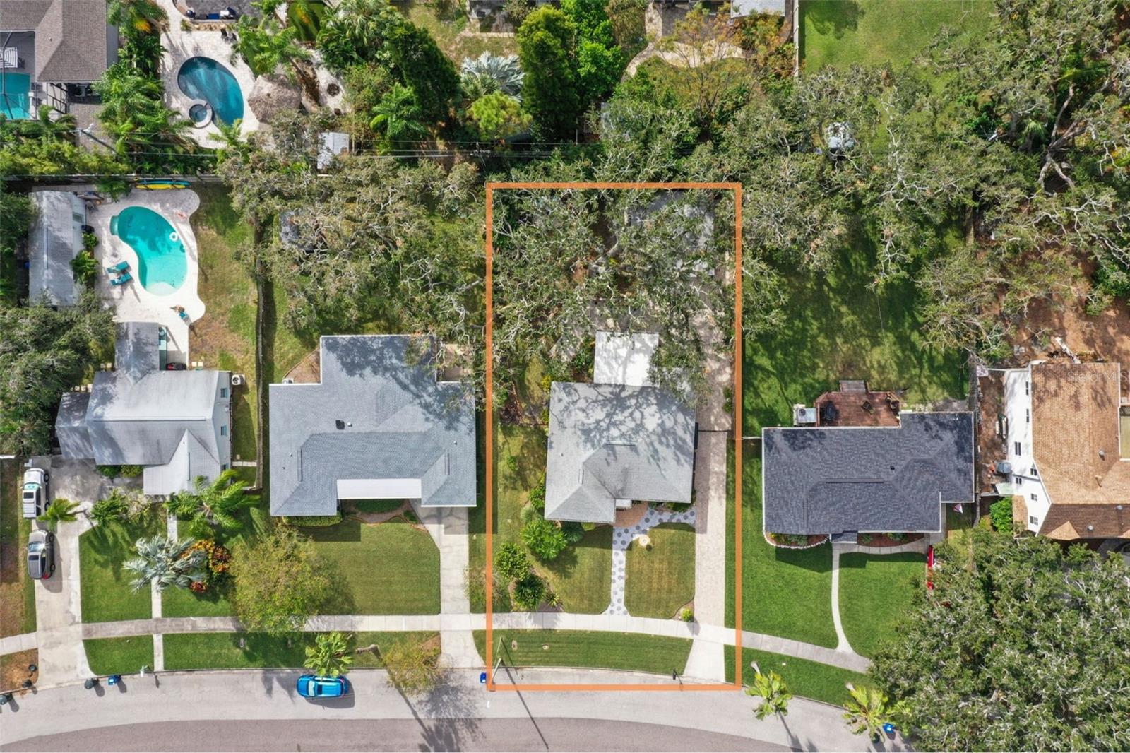 225 GARDEN CIR S, DUNEDIN, FL, 34698