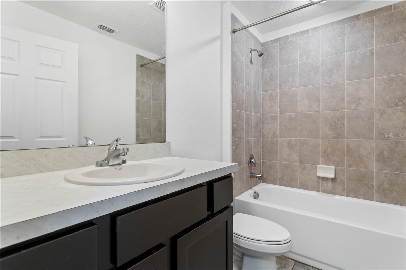 205 LORI CT, UMATILLA, FL, 32784