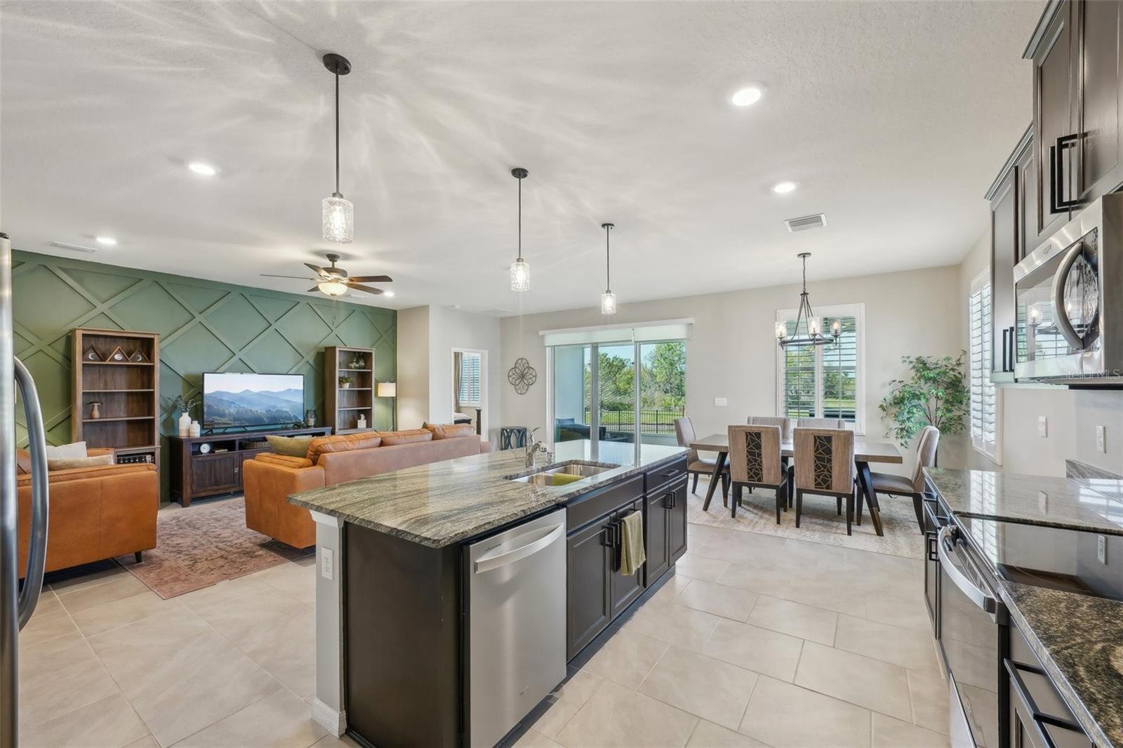 5411 THISTLE FIELD CT, WESLEY CHAPEL, FL, 33545