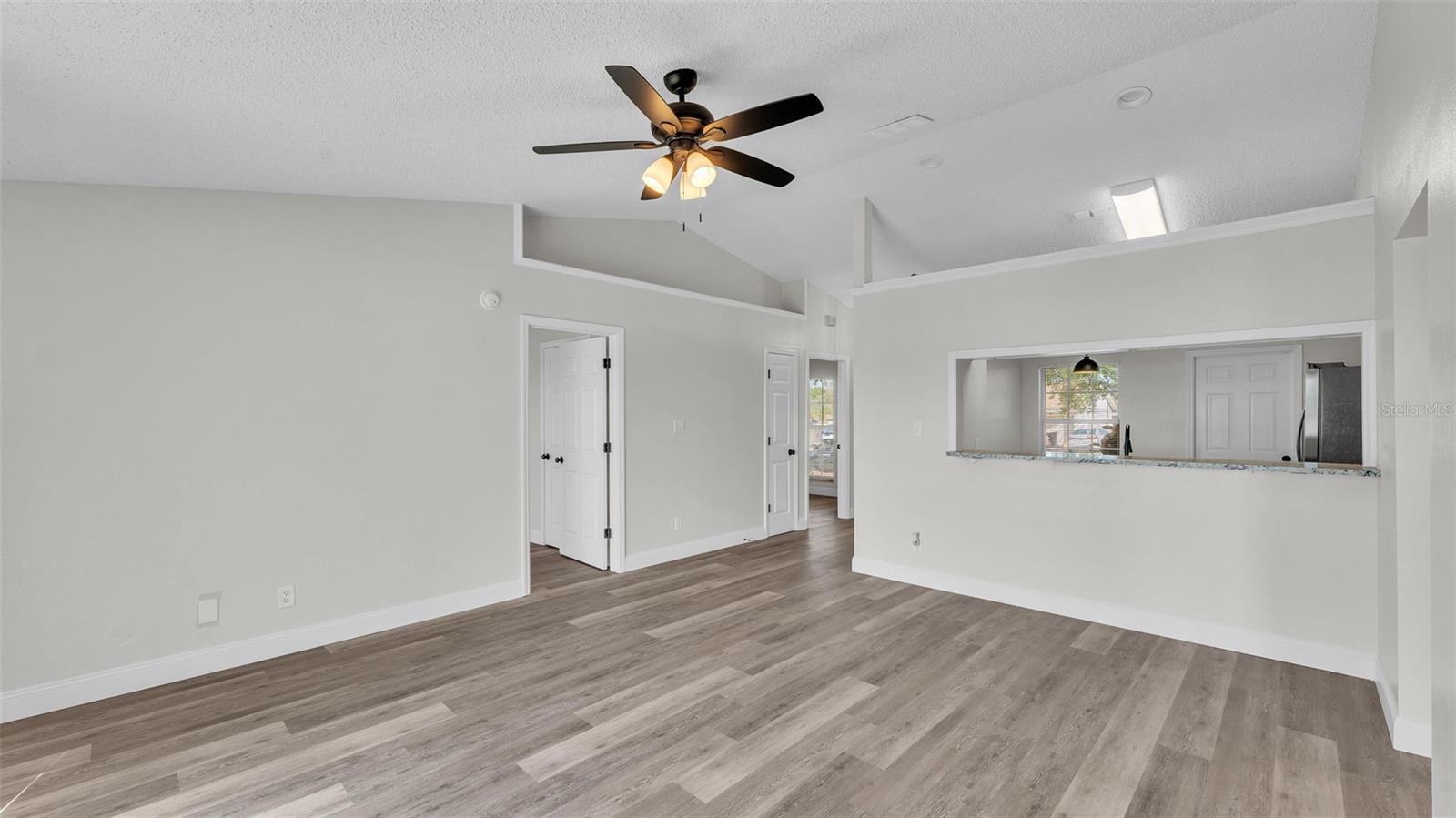 118 WEEPING WILLOW RD, EAGLE LAKE, FL, 33839