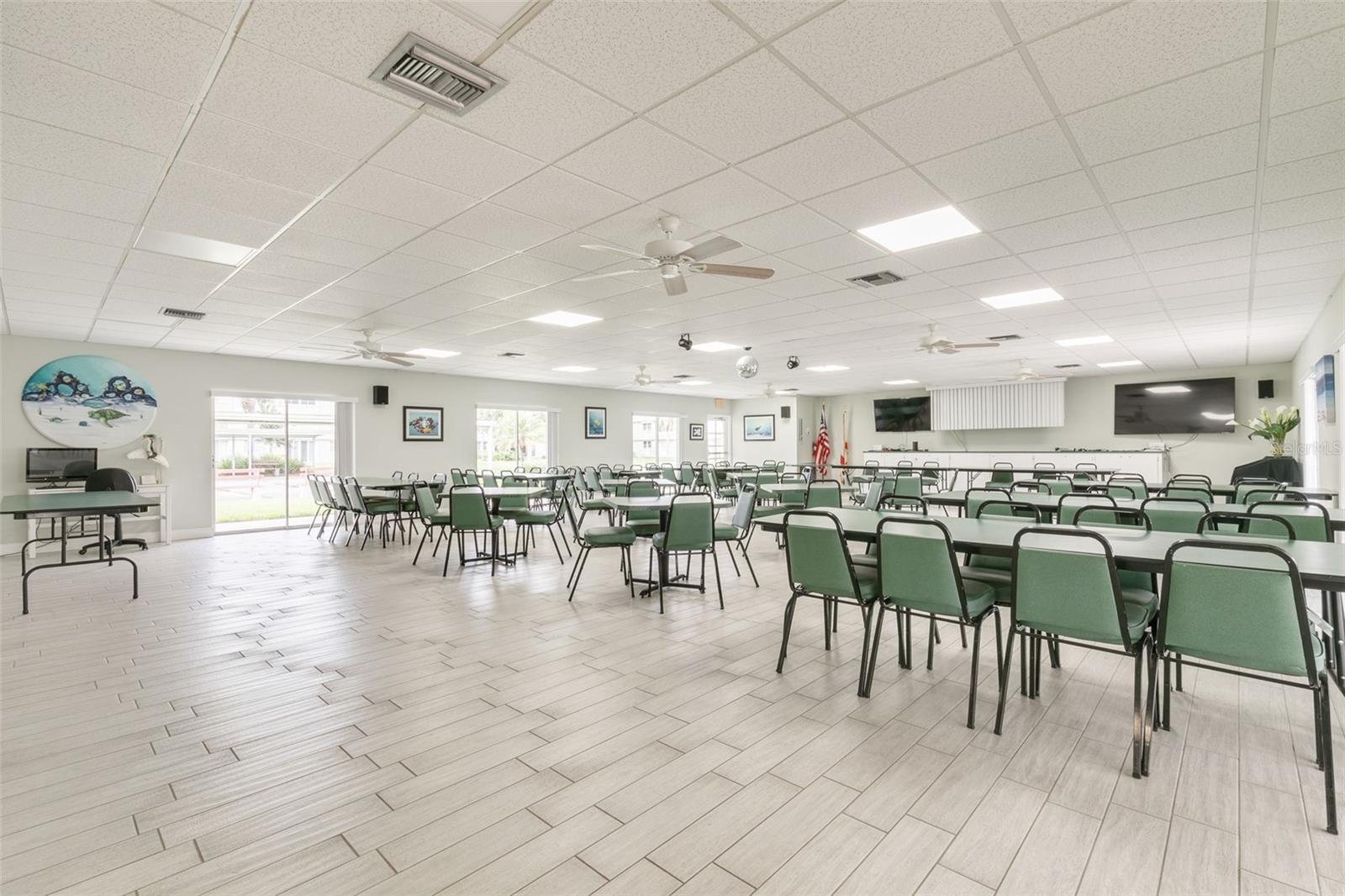 TB8362966 Property Photo